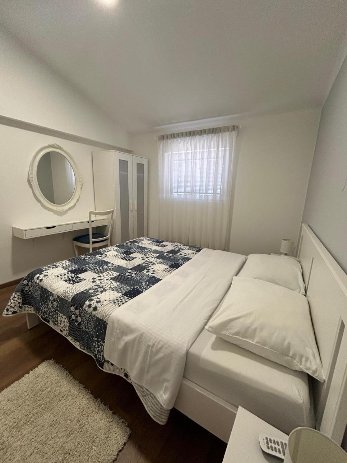 Apartman Lorna Турань Экстерьер фото